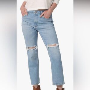NWOT. Wrangler High Rise Straight Crop